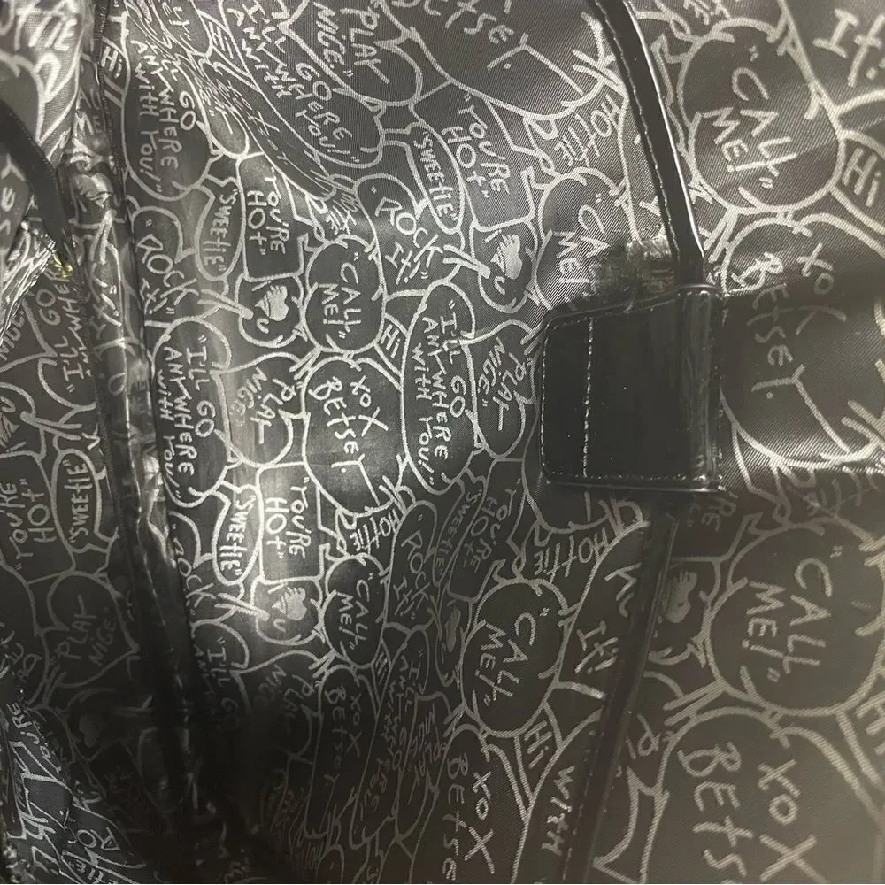 Betsey Johnson Nylon colorful large laptop shoulder bag black patent trim &strap - Picture 11 of 14
